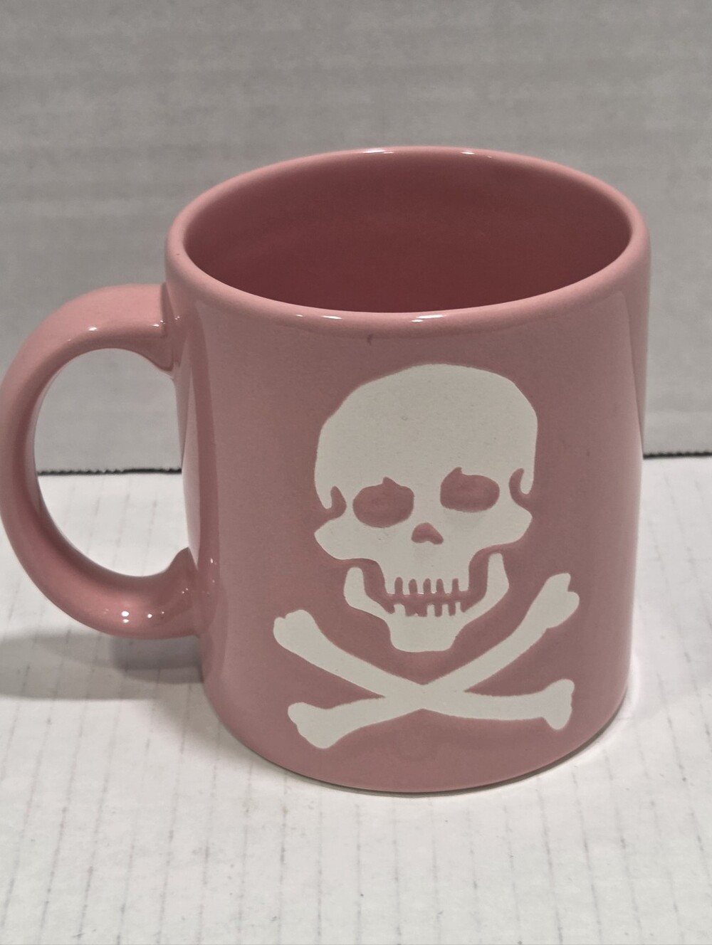 Waechtersbach Germany Pink Skull Crossbones Ceramic Mug